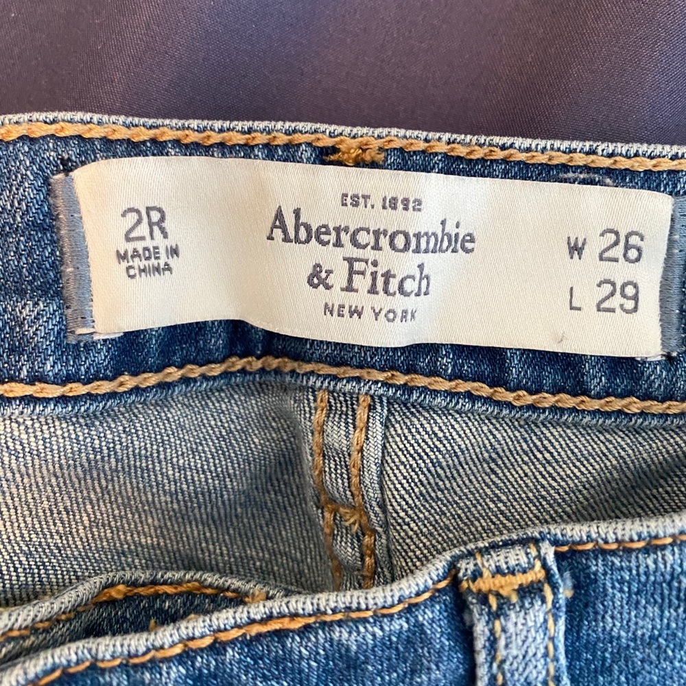 A&F Jeans - Picture 3 of 3